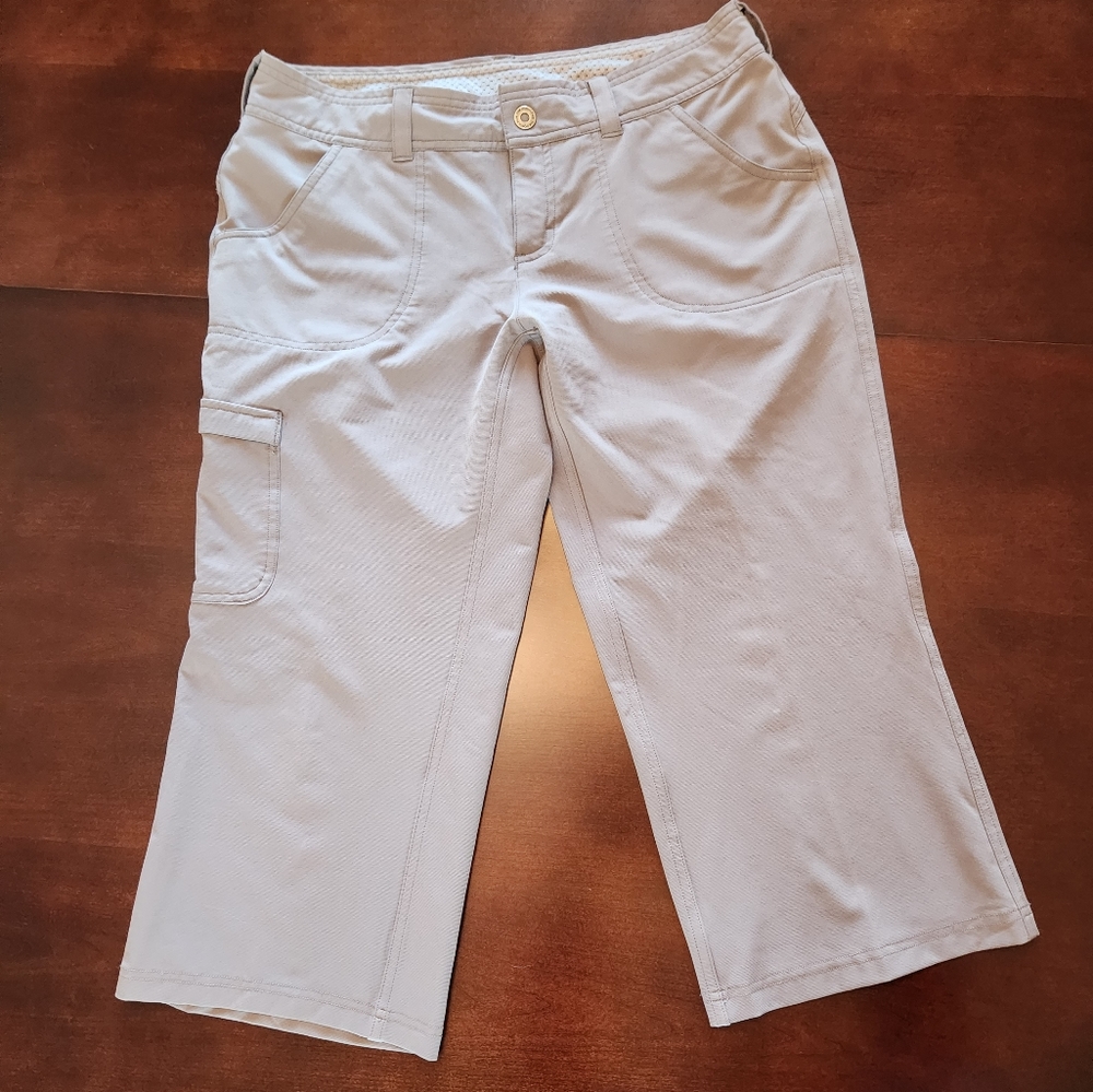 The North Face stretch capris